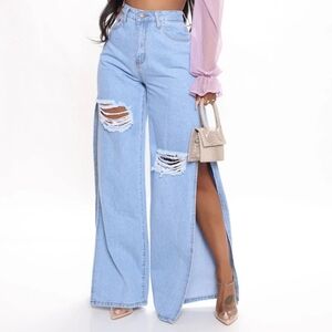 FASHION NOVA Just A Peek Side Split Jeans